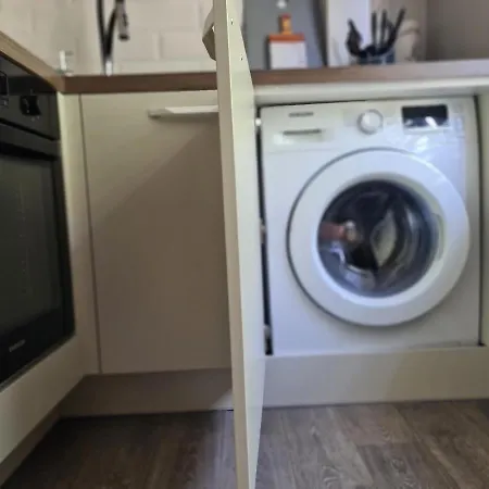 West Coast Apartament