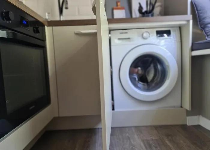 West Coast Apartament